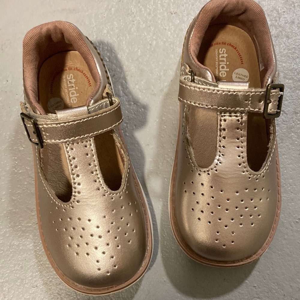 Stride rite classic t strap